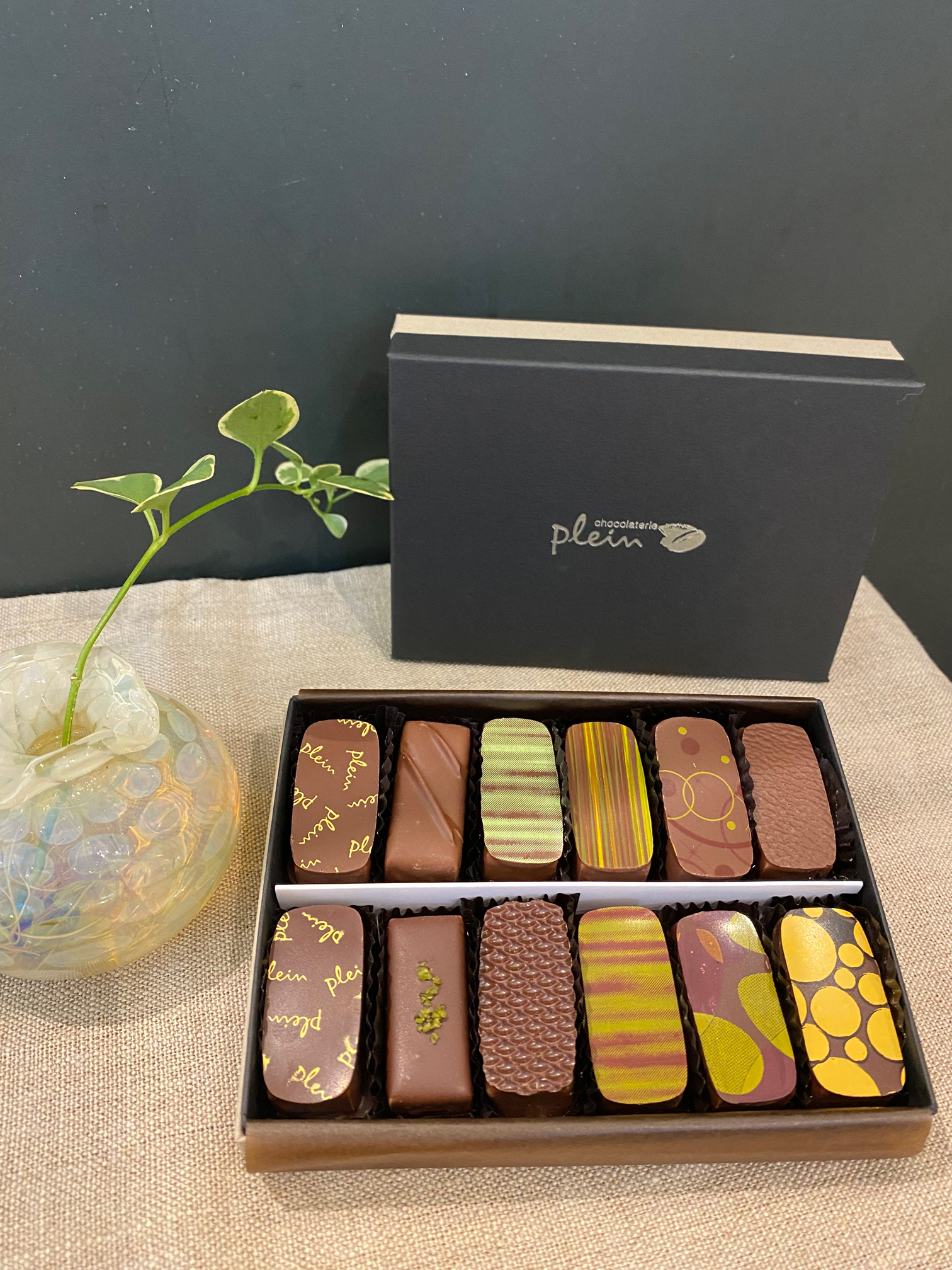 ショコラ・クリュ 12個入りアソート